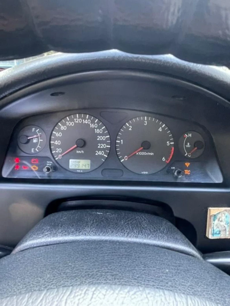 Toyota Avensis, снимка 6 - Автомобили и джипове - 52580285