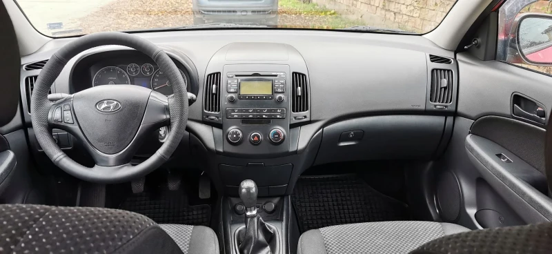 Hyundai I30 1.4 LPG facelift, снимка 13 - Автомобили и джипове - 52529317