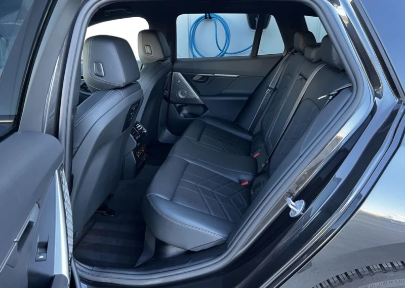 BMW 740 xDrive, снимка 7 - Автомобили и джипове - 52602554