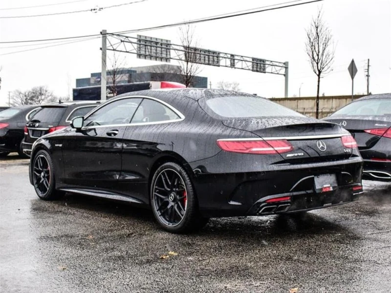 Mercedes-Benz S 63 AMG * Swarovski Crystal Lighting Package / EXCLUSIVE O, снимка 11 - Автомобили и джипове - 52930396