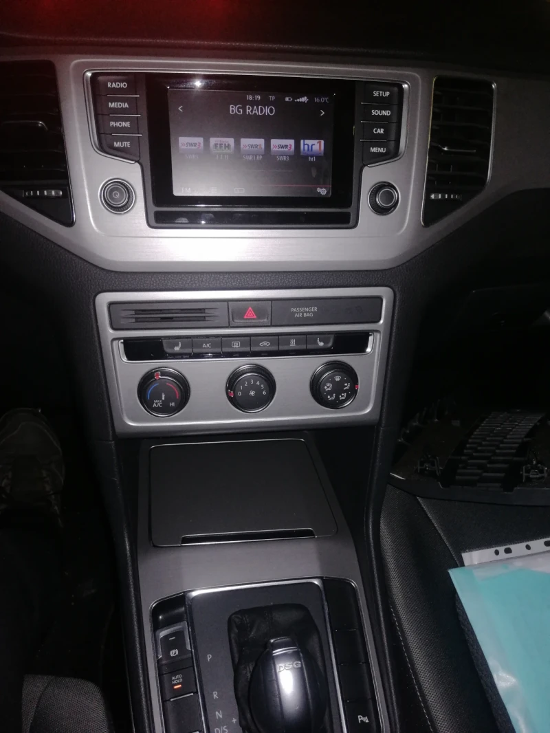 VW Sportsvan, снимка 5 - Автомобили и джипове - 53173472