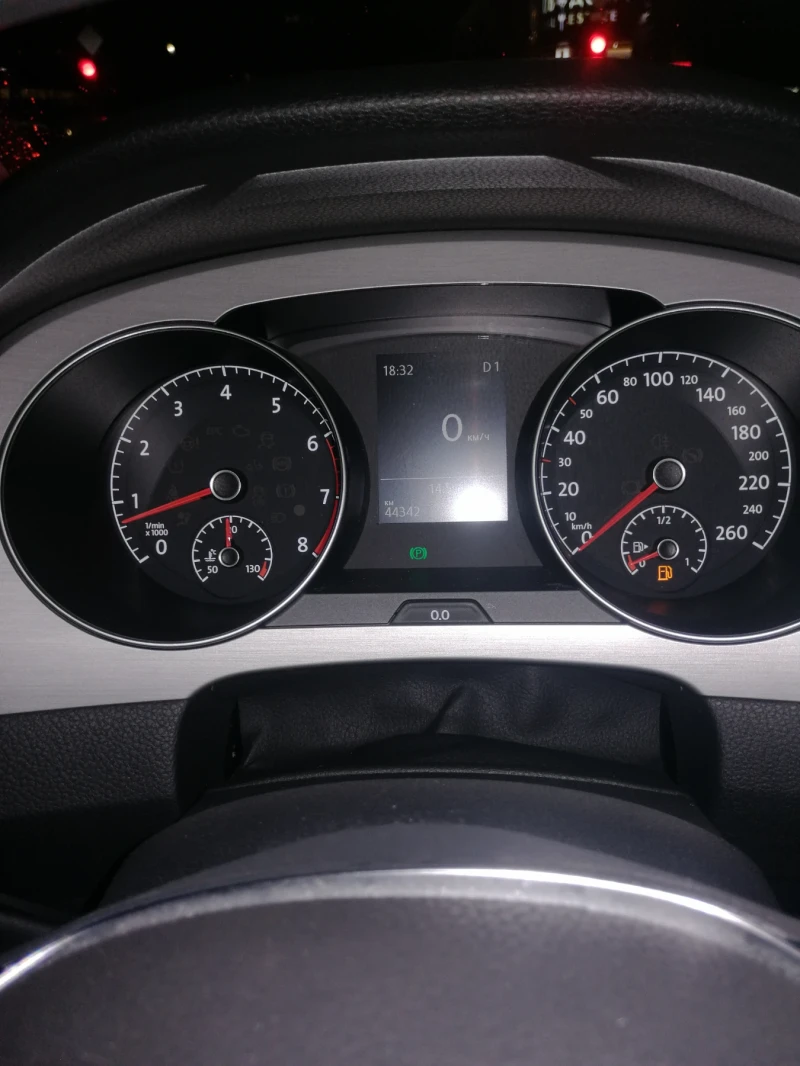 VW Sportsvan, снимка 4 - Автомобили и джипове - 53173472