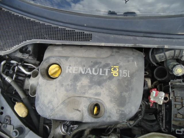 Renault Clio 1.5 dci 86kc, снимка 9 - Автомобили и джипове - 34141486