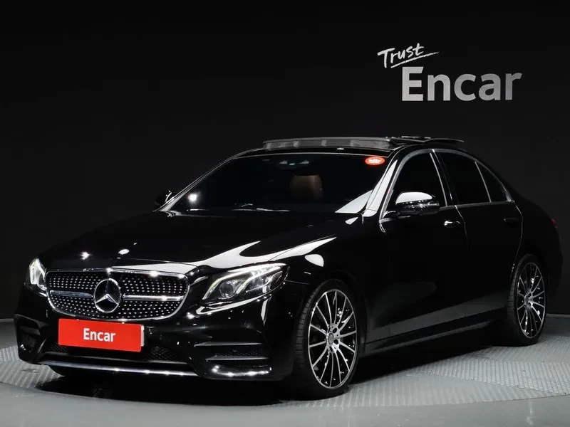 Mercedes-Benz E 300 4Matic Amg Line 