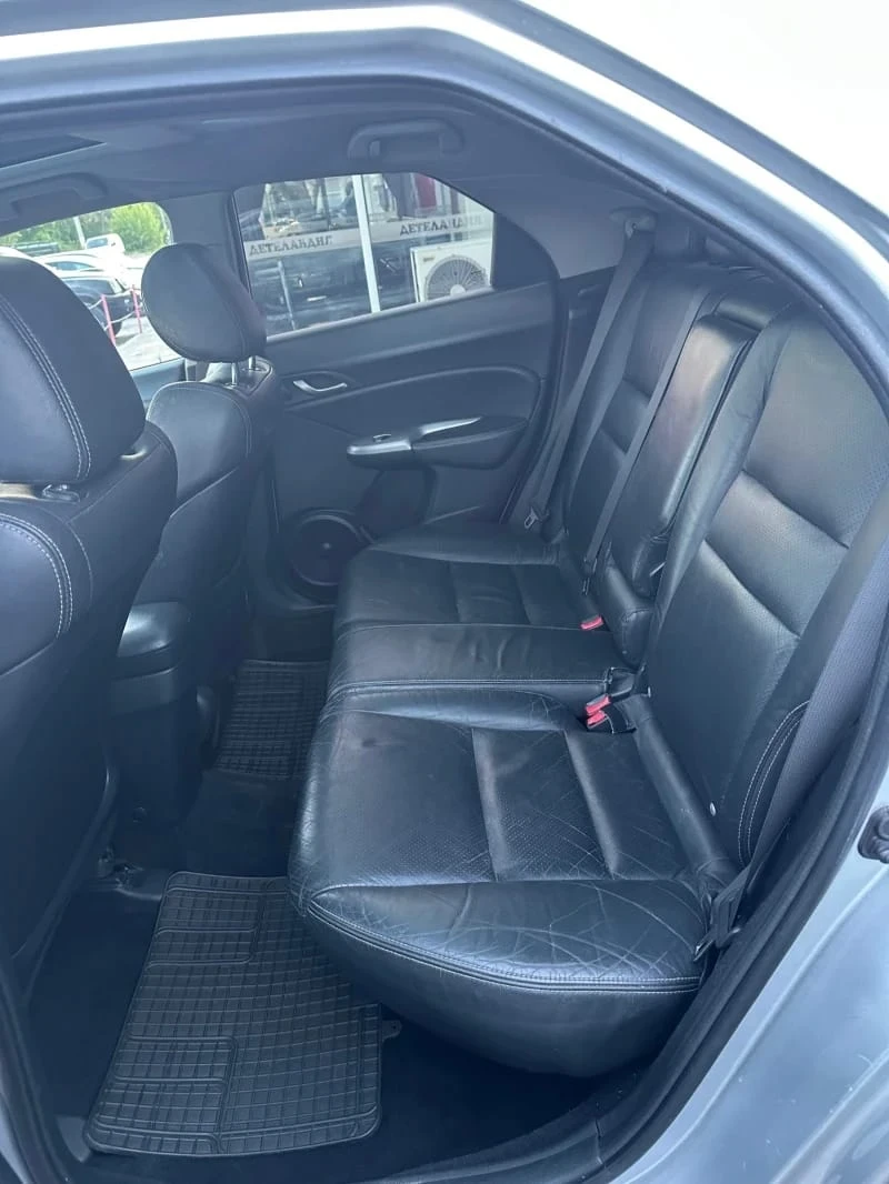 Honda Civic Exclusive V-tec, снимка 9 - Автомобили и джипове - 56293956