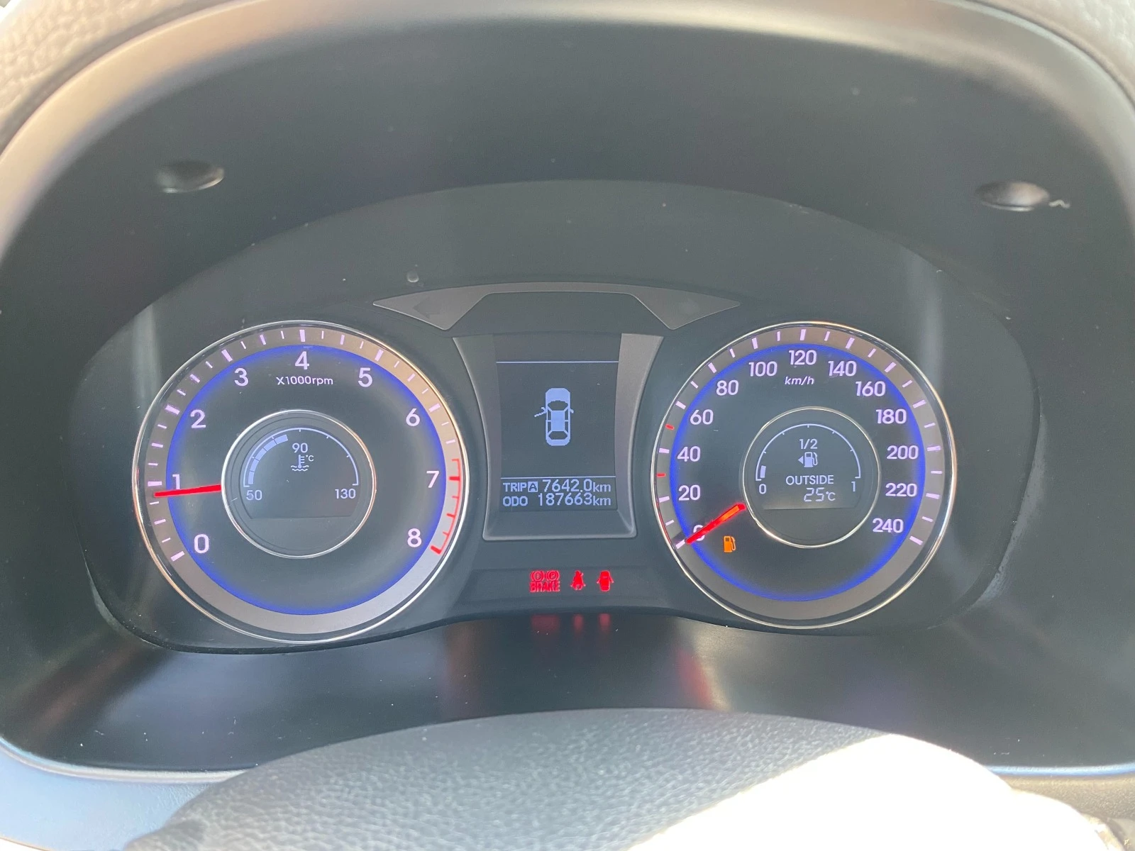 Hyundai I40 1.6I EURO 5 | Mobile.bg   16