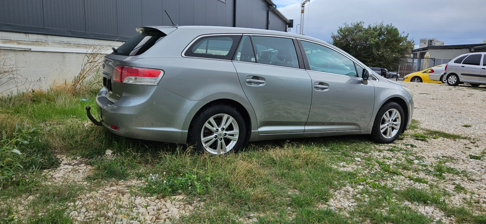 Toyota Avensis 1.8 , Нидерландия - изображение 5