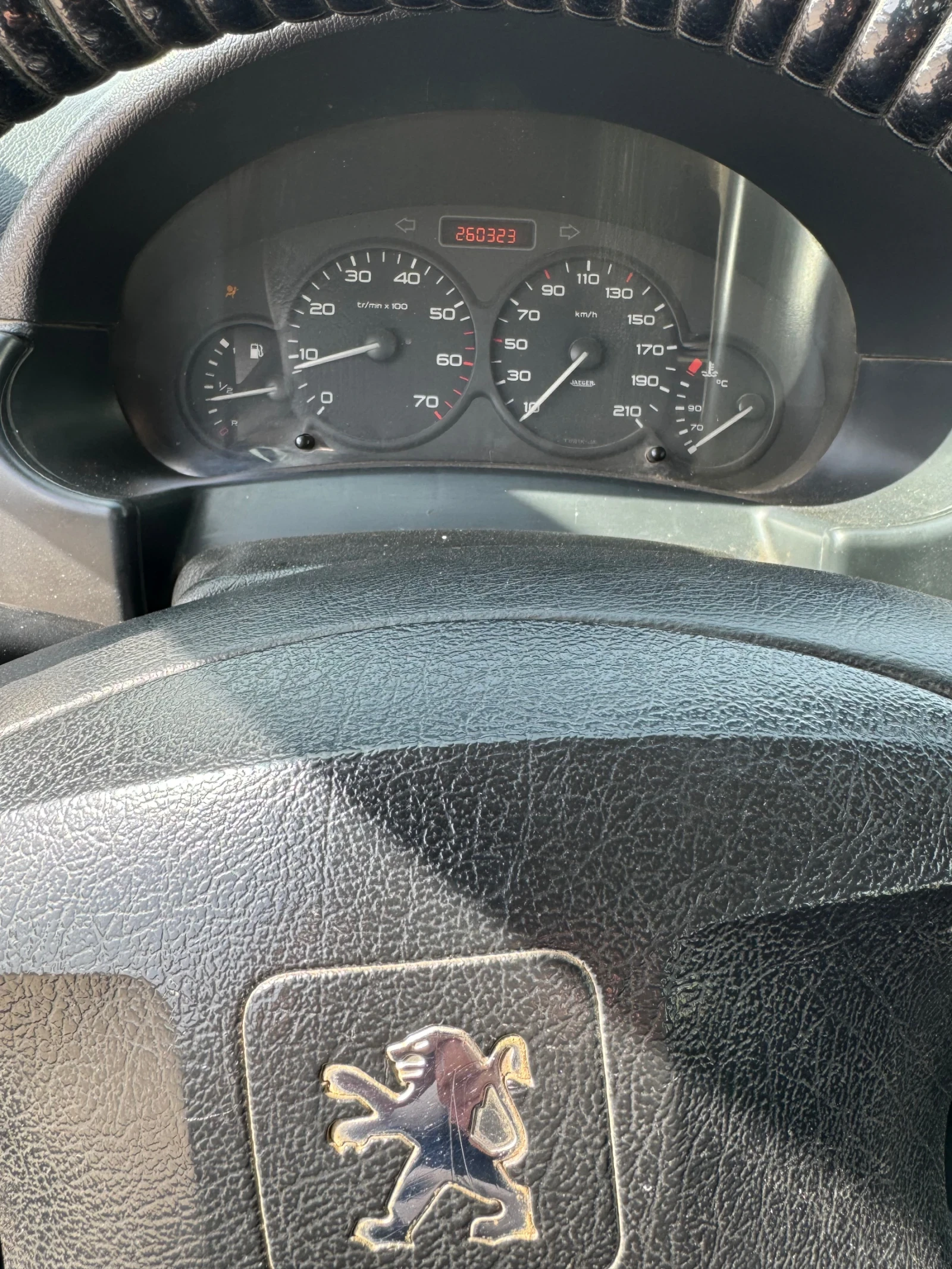 Peugeot Partner 1.6 HDI  - изображение 7