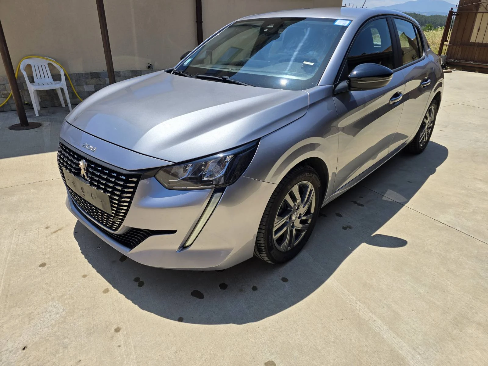Peugeot 208 1.5 BlueHDi - изображение 2