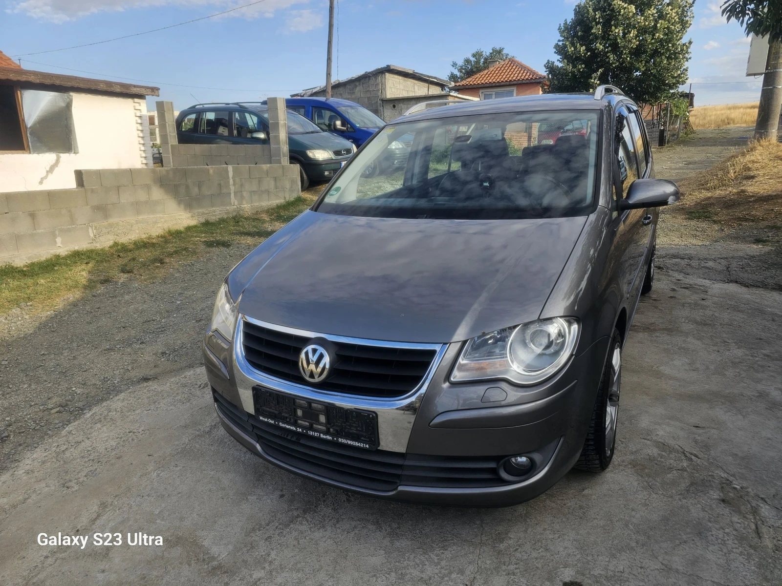 VW Touran 2, 0TDI.6+ 1.BMM - изображение 4