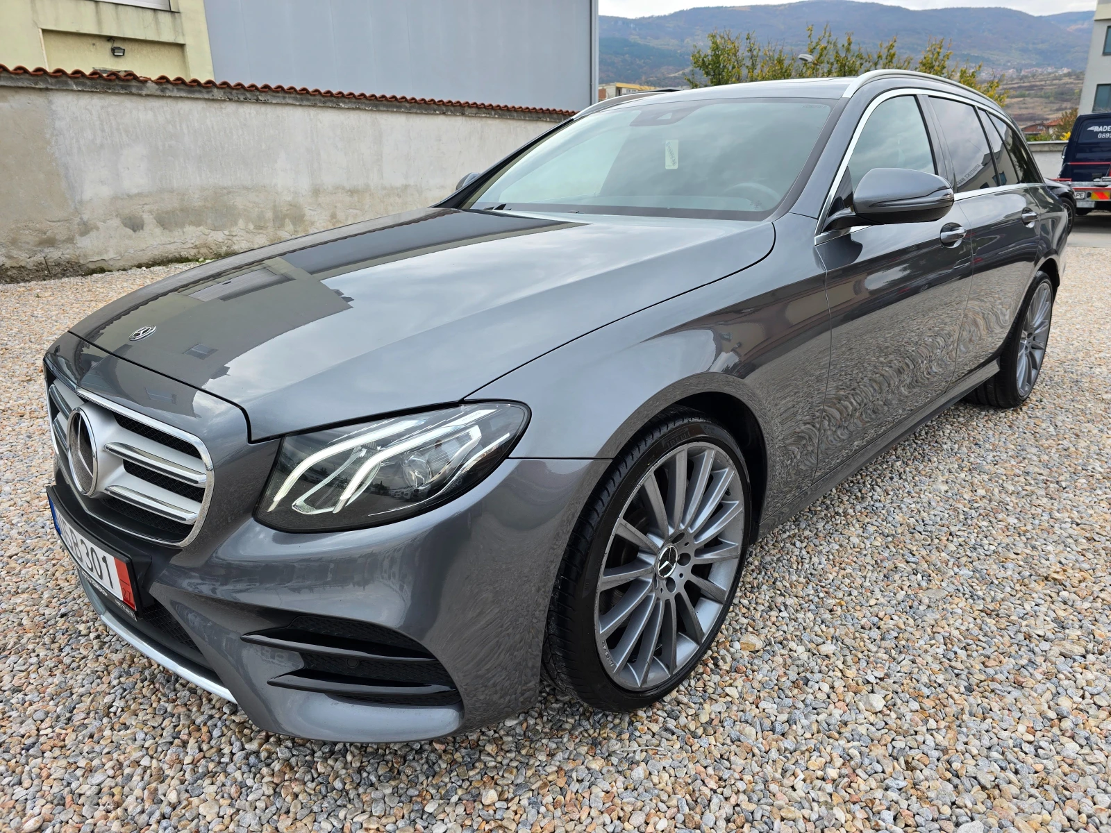 Mercedes-Benz E 350 CDI AMG /LED/BURMASTER/AMBIENTE/AMG/ | Mobile.bg   1