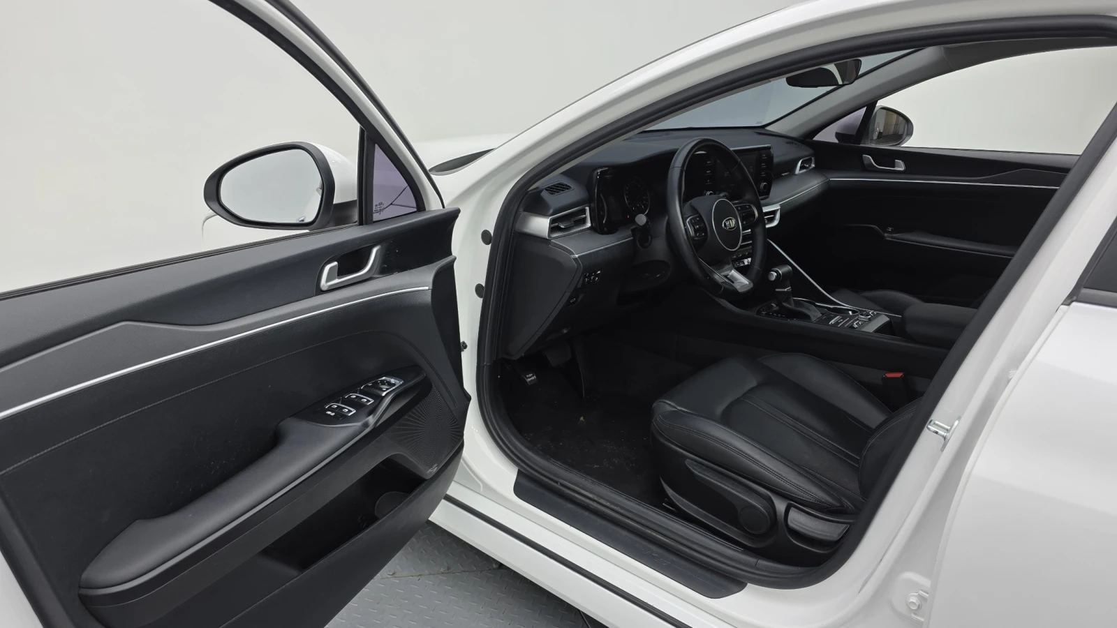 Kia K5 2.0LPI STANDARD | Mobile.bg   9