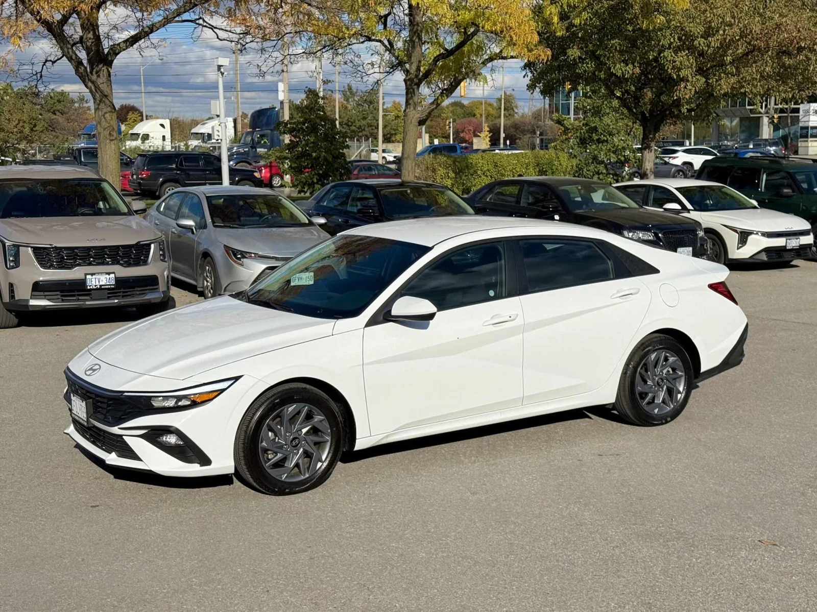Hyundai Elantra * CARFAX *    | Mobile.bg   2