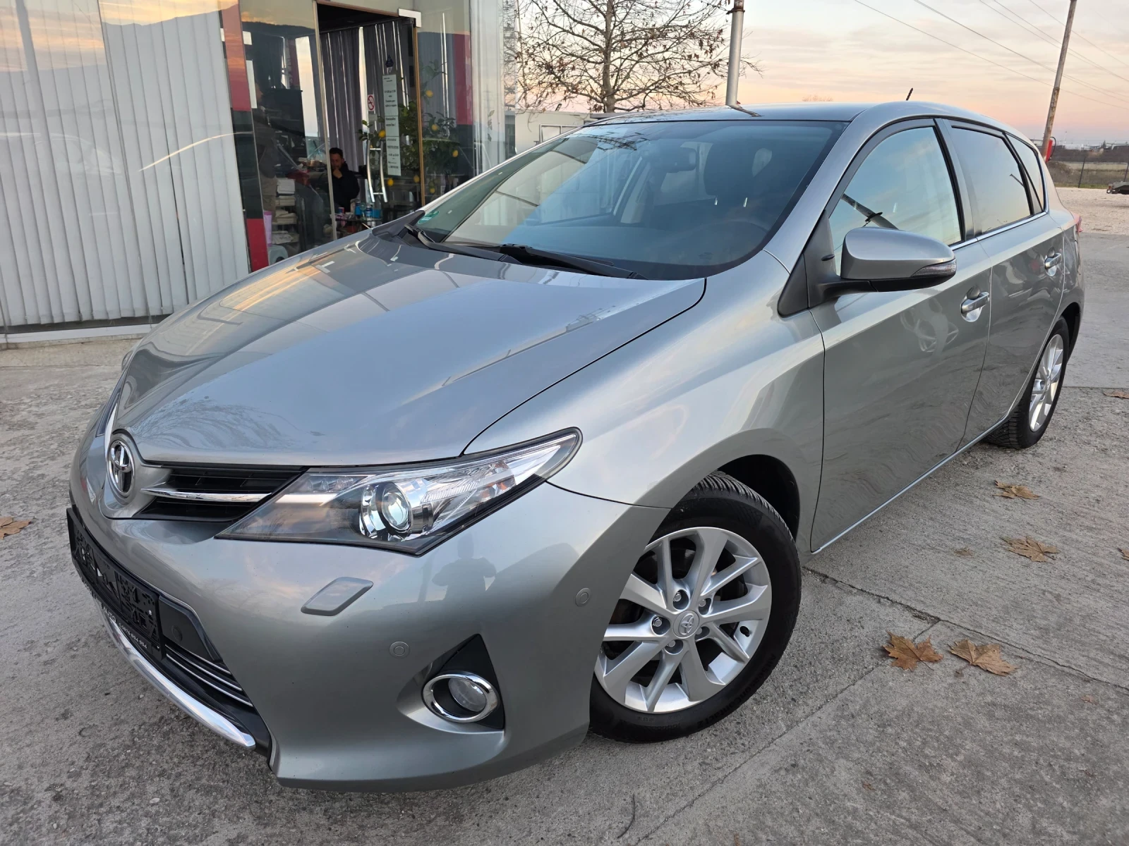 Toyota Auris 1.6 VVTI ��������� ����� ����� �������� ��������� | Mobile.bg � ����������� 1