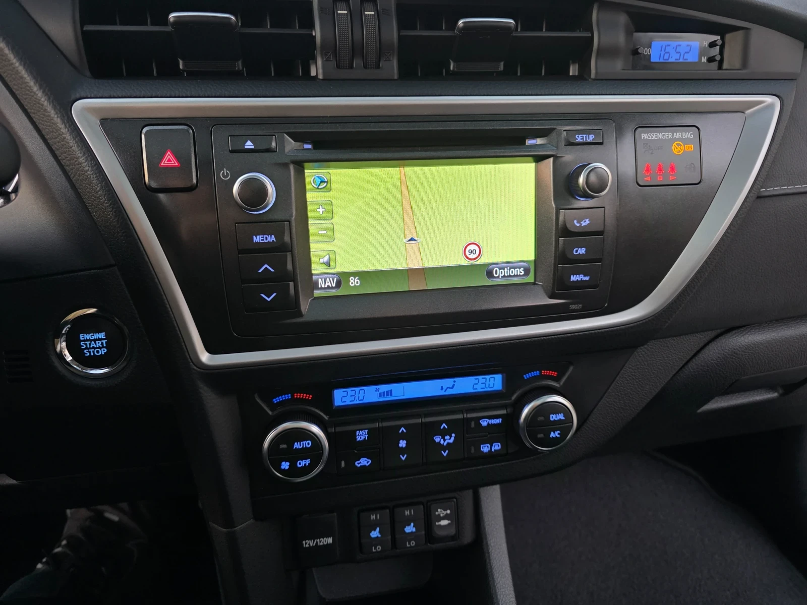 Toyota Auris 1.6 VVTI ��������� ����� ����� �������� ��������� | Mobile.bg � ����������� 12