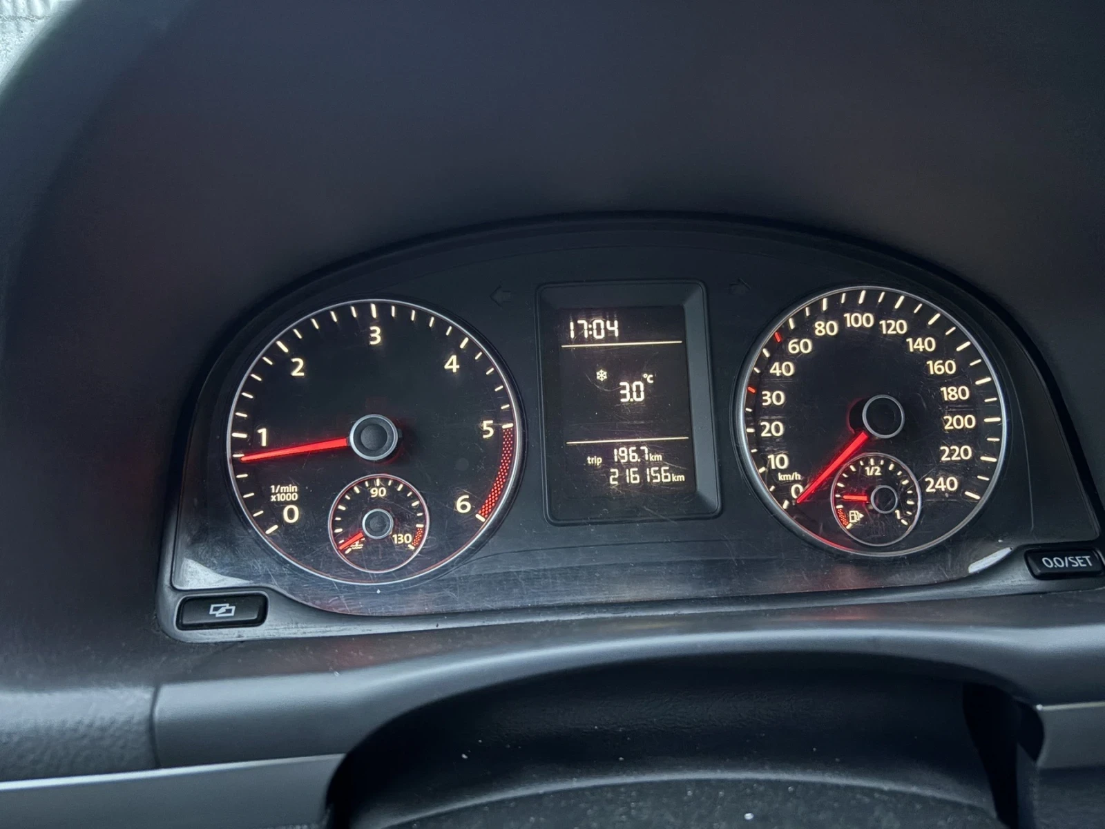 VW Touran 1.6 TDI - изображение 7