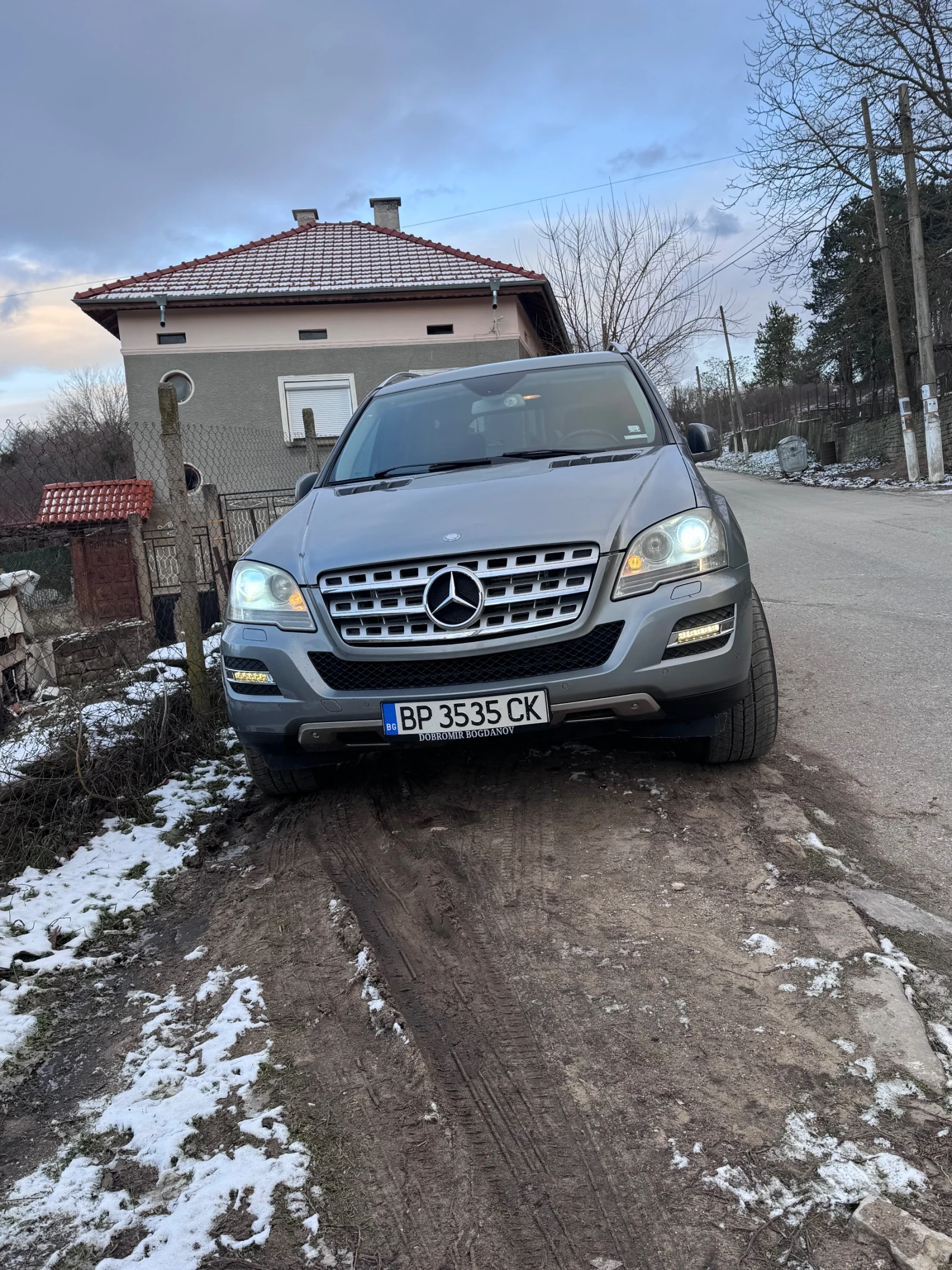 Mercedes-Benz 350  - изображение 3