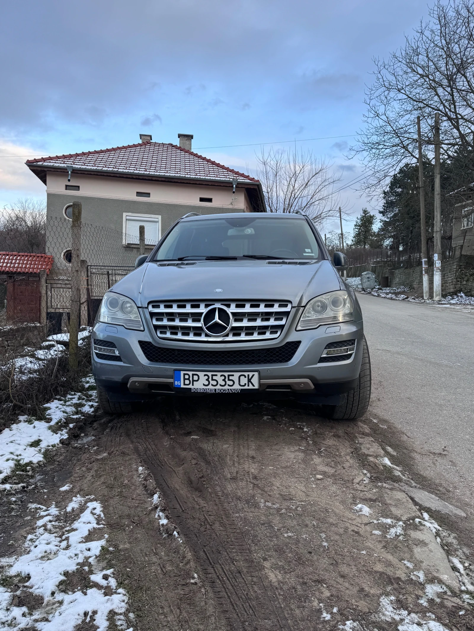 Mercedes-Benz 350  - изображение 6