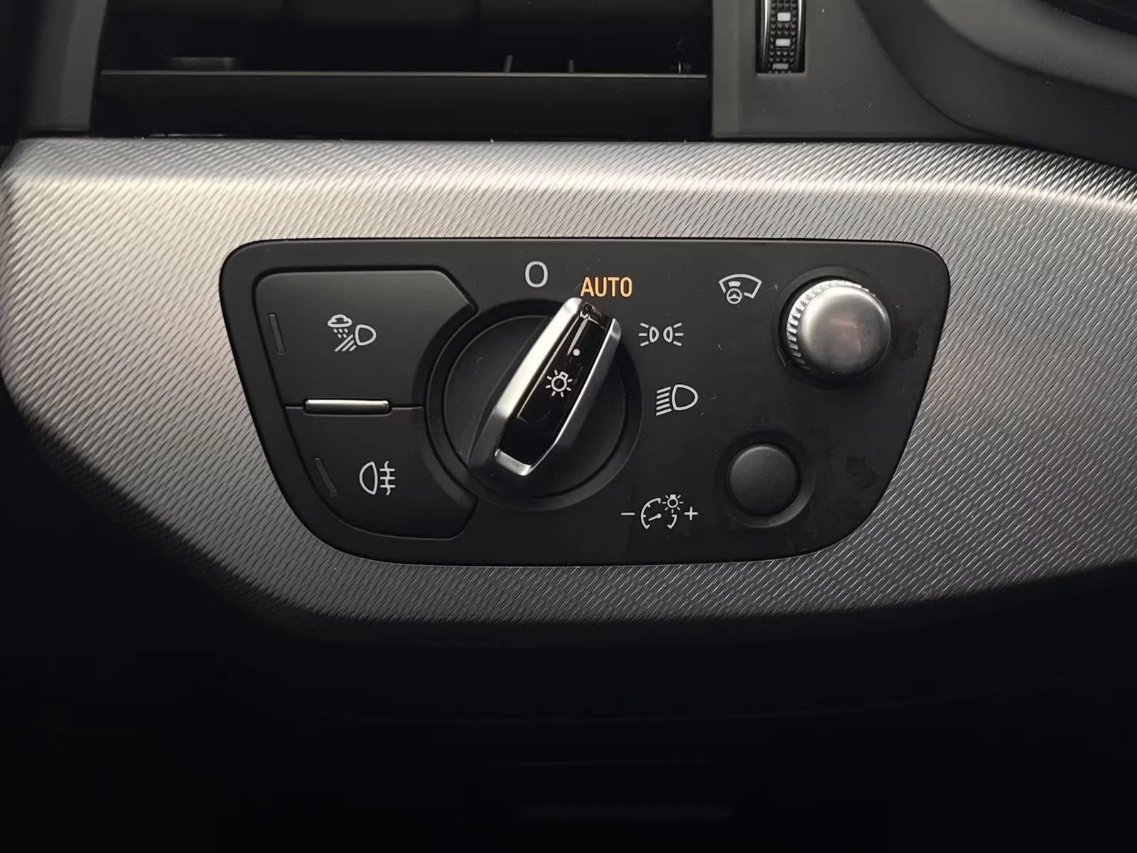 Audi A5 SPORTBACK/286HP/S-LINE/CAM/QUATTRO/HUD/ACC/147z, снимка 16 - Автомобили и джипове - 53811516