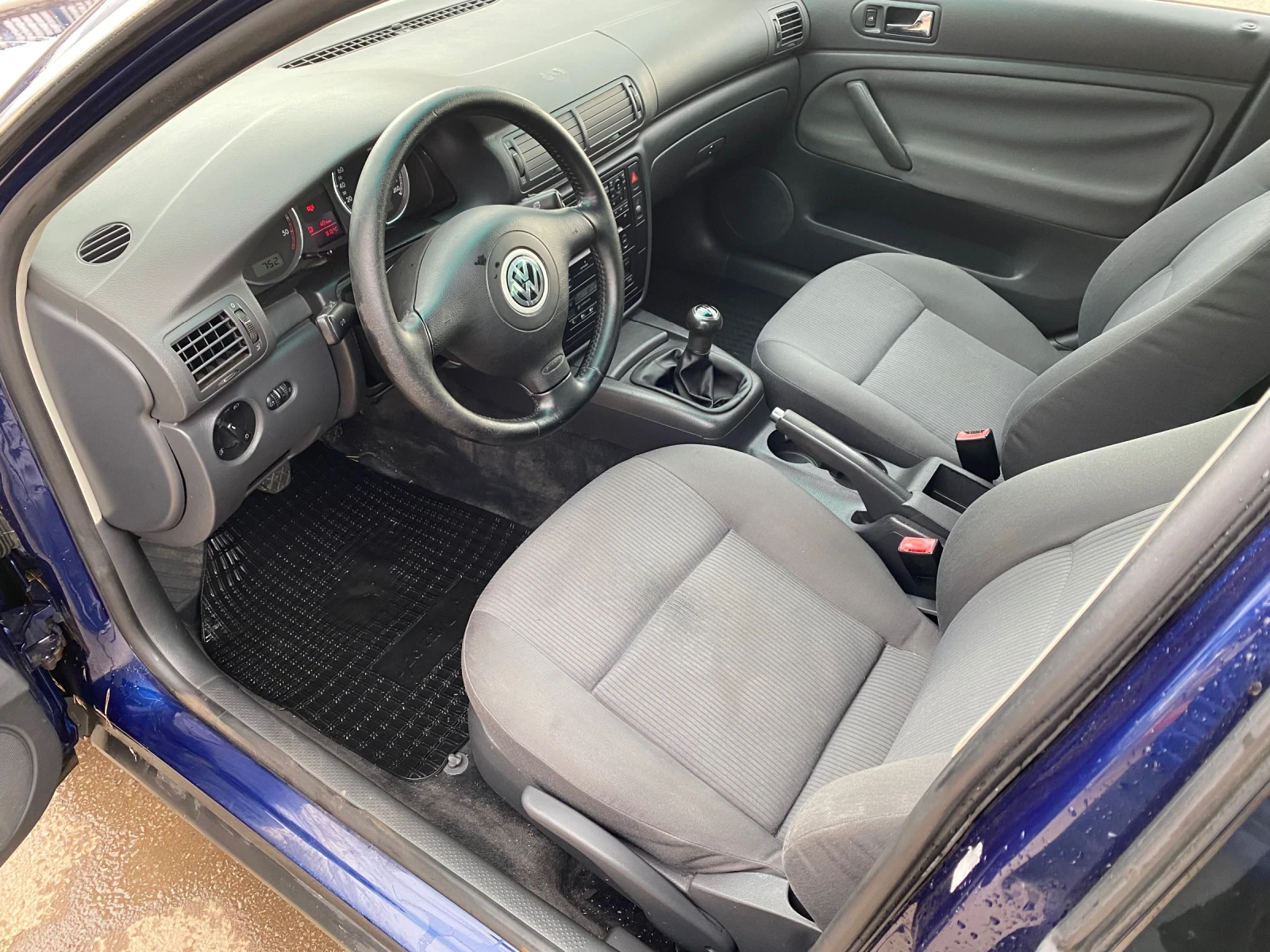 VW Passat 1.9TDI, 131, НОВ СЪЕДИНИТЕЛ, ОБСУЖЕН МОТОР, НОВ ВН, снимка 8 - Автомобили и джипове - 53916335