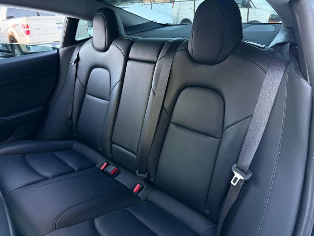 Tesla Model 3 3 LONG RANGE | AWD | ONE OWNER, снимка 17 - Автомобили и джипове - 53984198