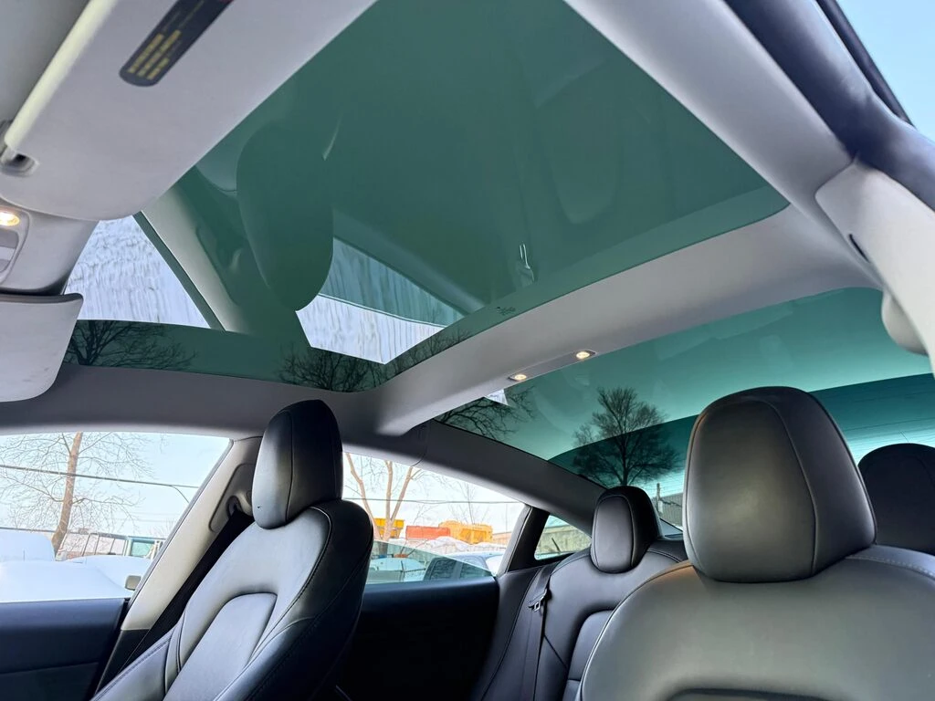 Tesla Model 3 3 LONG RANGE | AWD | ONE OWNER, снимка 8 - Автомобили и джипове - 53984198