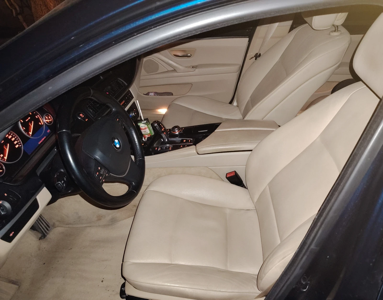 BMW 530 F11 X-drive, снимка 9 - Автомобили и джипове - 54150928