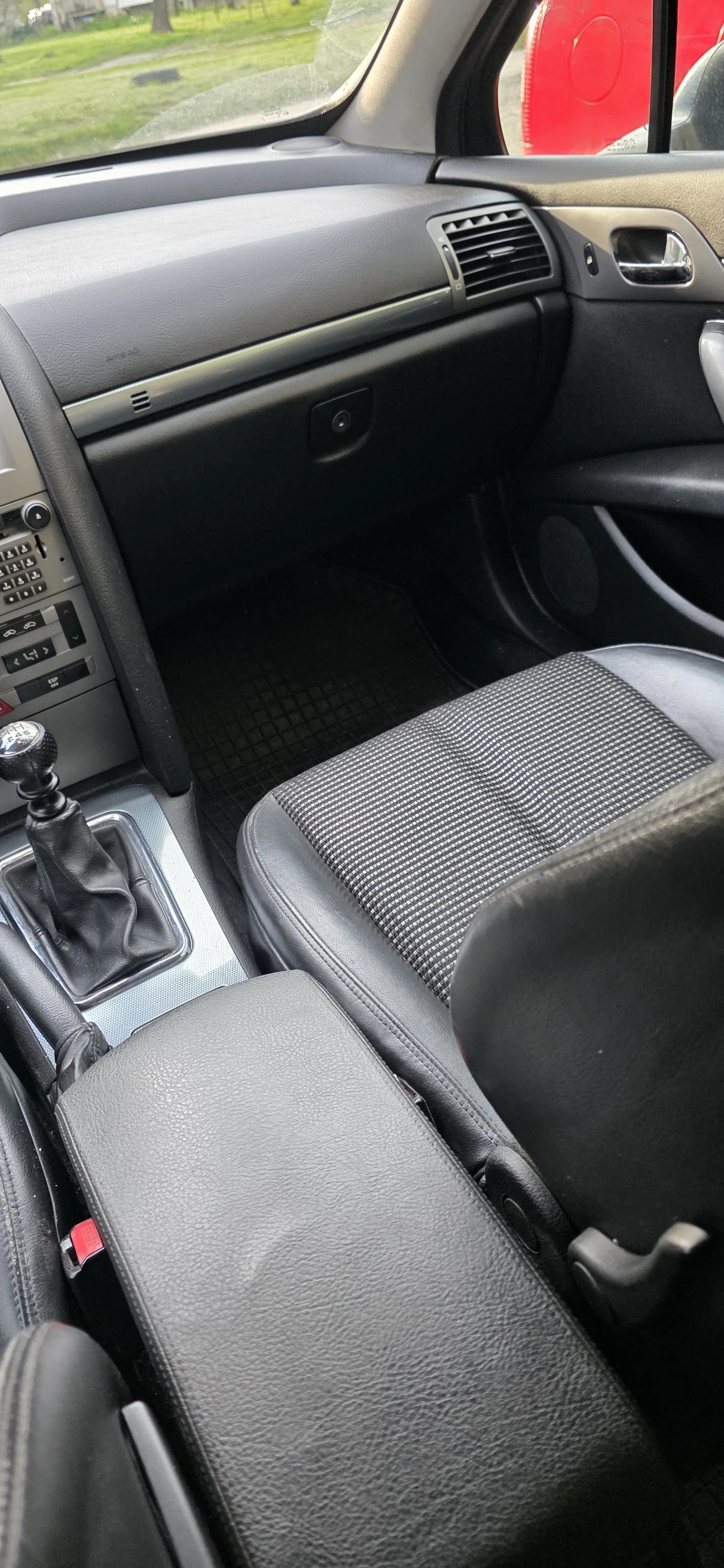 Peugeot 407, снимка 7 - Автомобили и джипове - 54300018