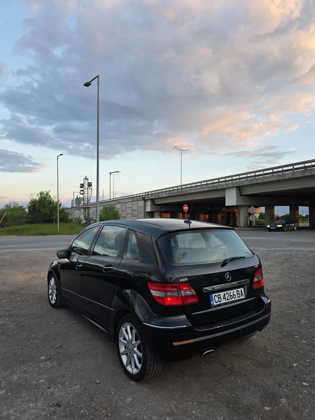 Mercedes-Benz B 200 CDI, снимка 5 - Автомобили и джипове - 54444883