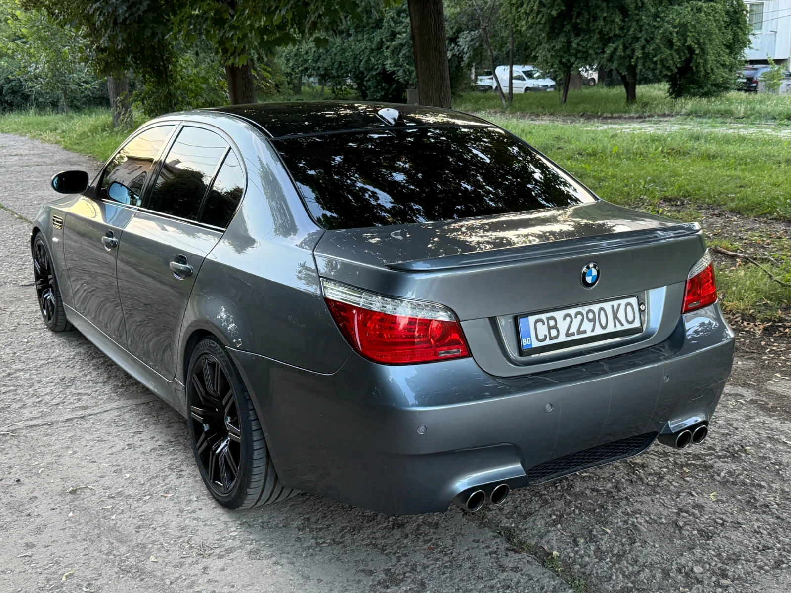 BMW 550 M-power Paket, снимка 5 - Автомобили и джипове - 54991198