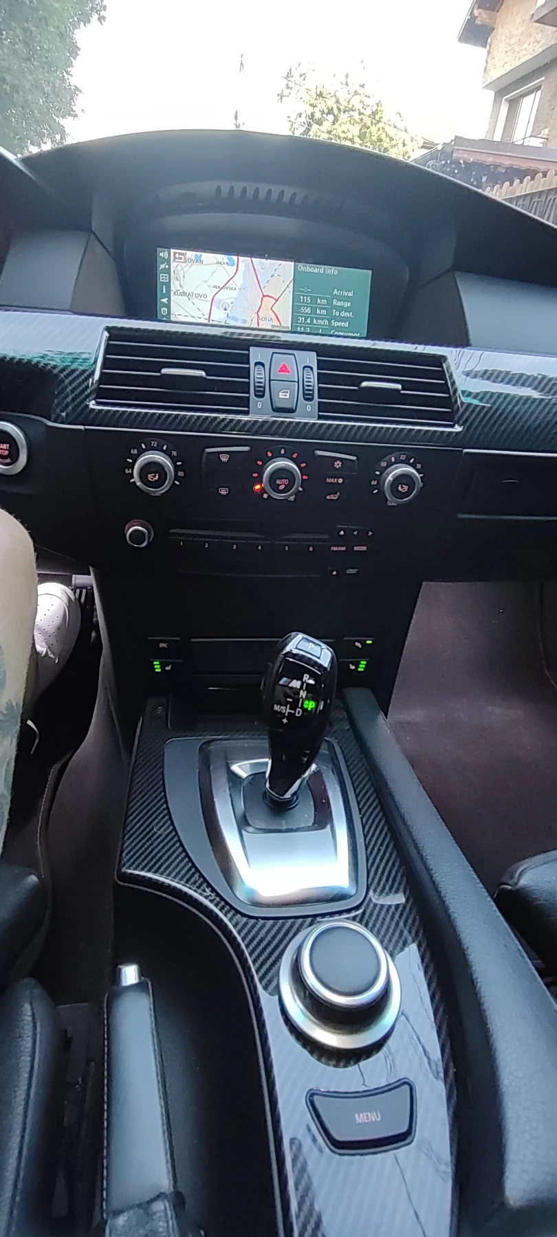 BMW 550 M-power Paket, снимка 13 - Автомобили и джипове - 54991198