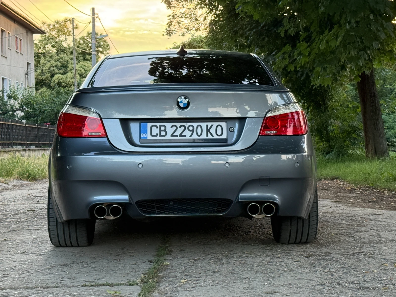 BMW 550 M-power Paket, снимка 4 - Автомобили и джипове - 54991198