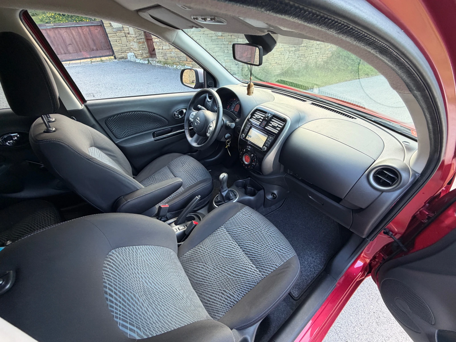 Nissan Micra 1.2i Швейцария, снимка 12 - Автомобили и джипове - 55038144