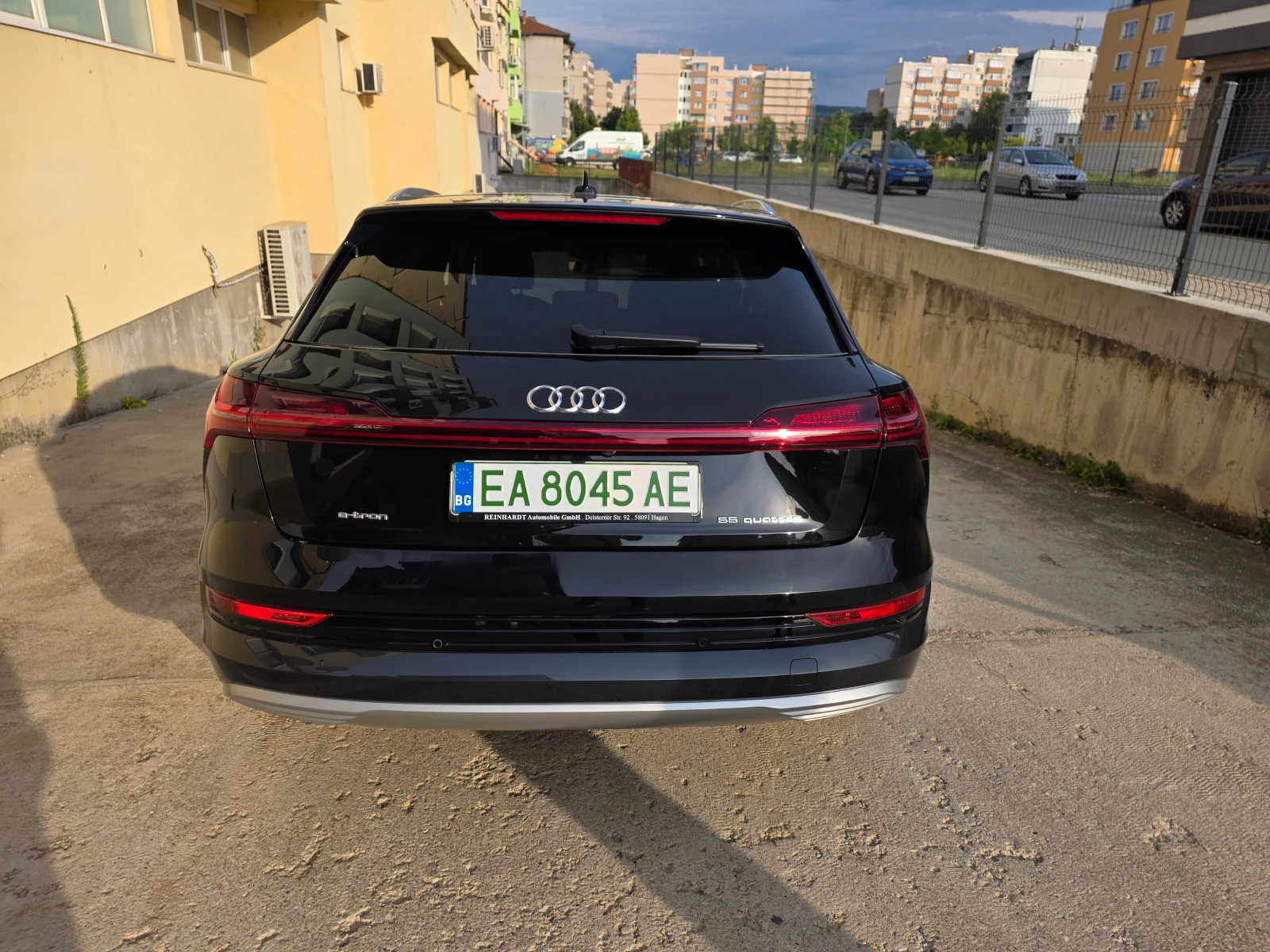 Audi E-Tron Audi e-tron 55 Q ADVANCED MTRX/ACC/HuD/PANO/360/NA | Mobile.bg � ����������� 7