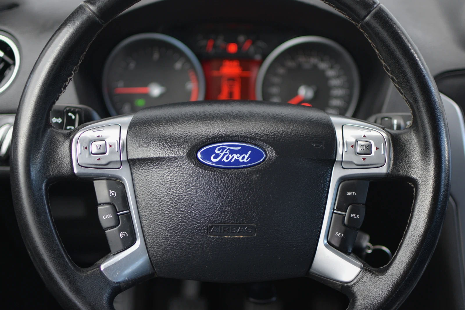 Ford Mondeo 2.0 TDCI, снимка 9 - Автомобили и джипове - 55234068