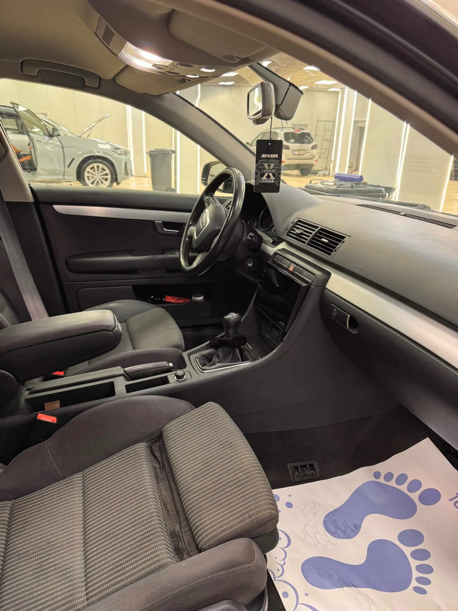 Audi A4 2.0TDI 170BRD, снимка 4 - Автомобили и джипове - 55310811