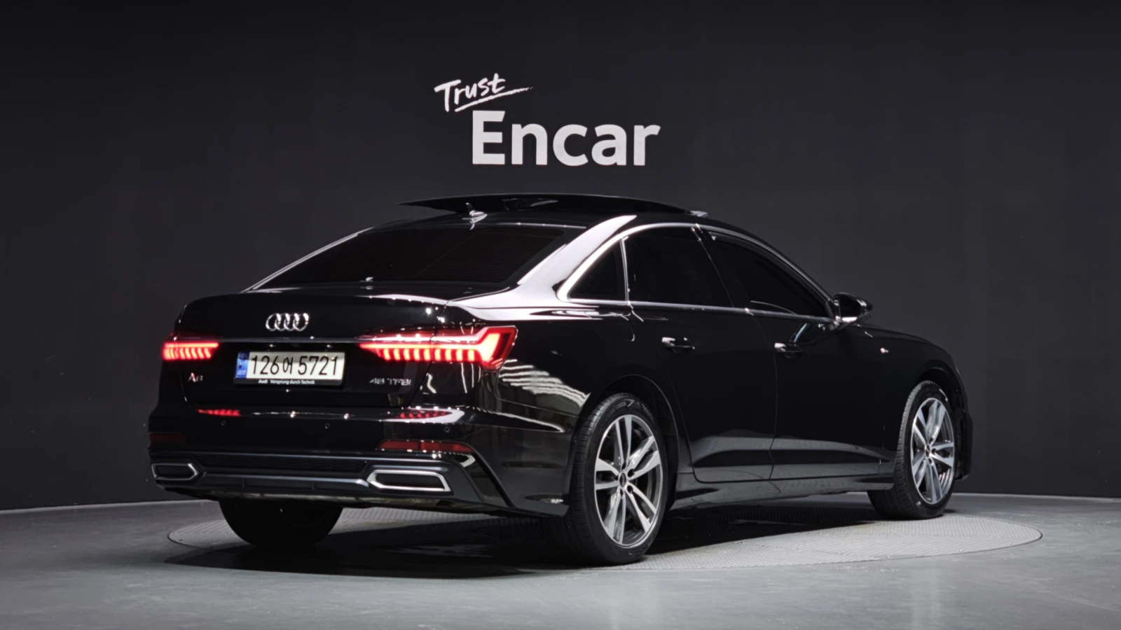 Audi A6 45 TFSI* 360* HUD* BLIND SPOT* ЛЮК* КРАЙНА ЦЕНА, снимка 2 - Автомобили и джипове - 55336592