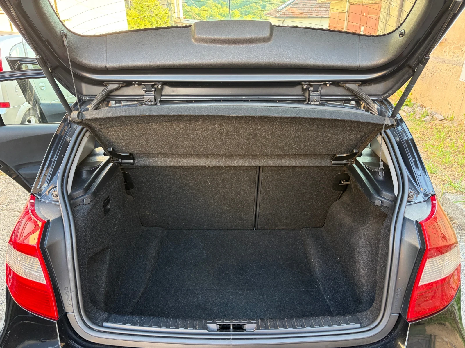 BMW 120, снимка 13 - Автомобили и джипове - 55382273