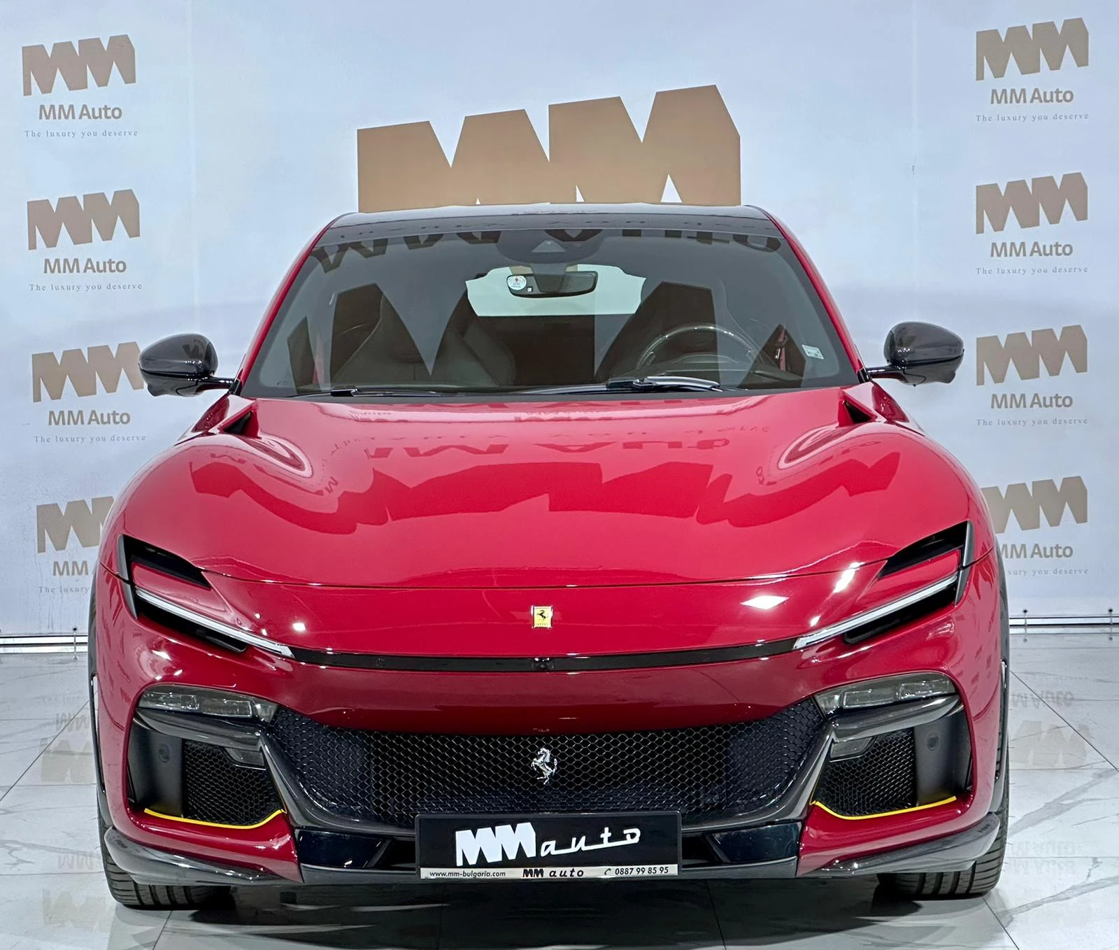 Ferrari Purosangue V12* Carbon* Pano* Ventilation* Display, снимка 4 - Автомобили и джипове - 55952536