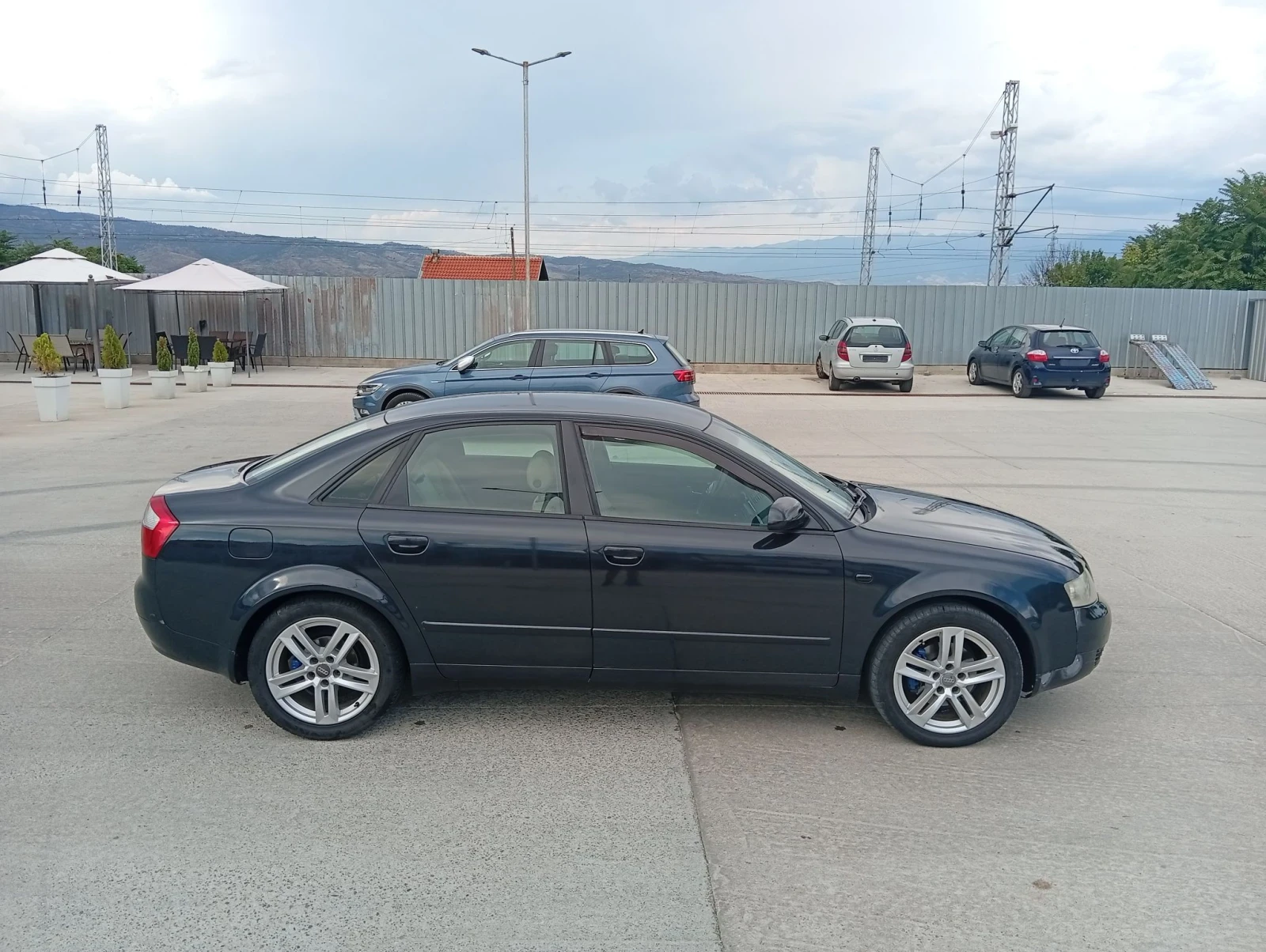 Audi A4, снимка 4 - Автомобили и джипове - 55965603