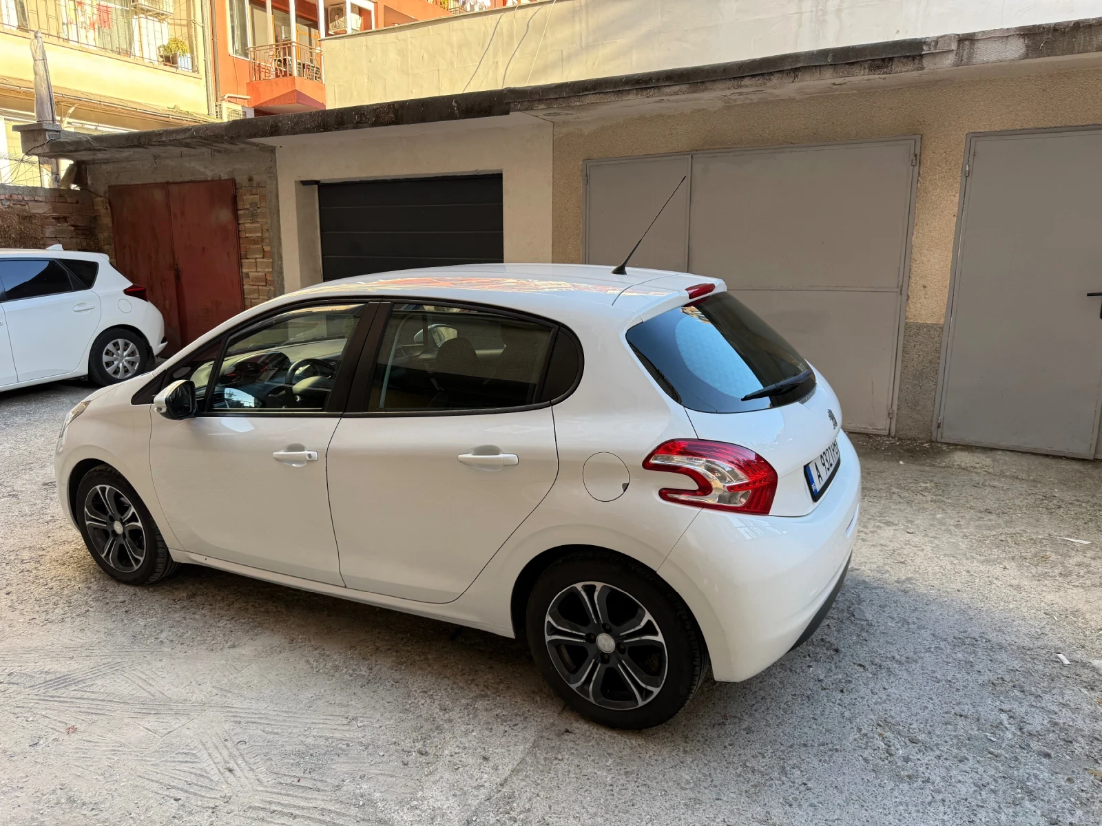Peugeot 208 1, 4d, снимка 6 - Автомобили и джипове - 56054818