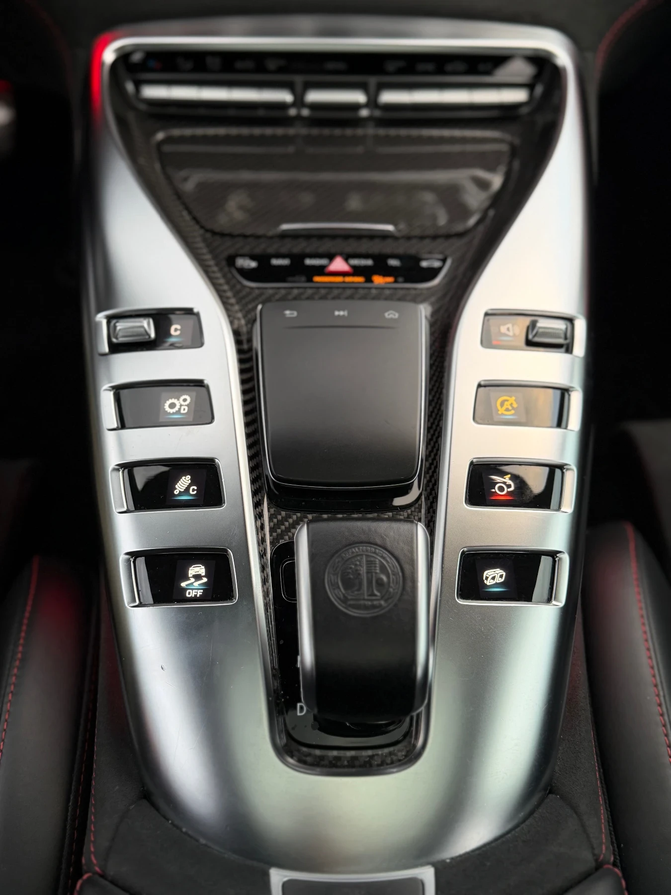 Mercedes-Benz AMG GT, снимка 14 - Автомобили и джипове - 56564135