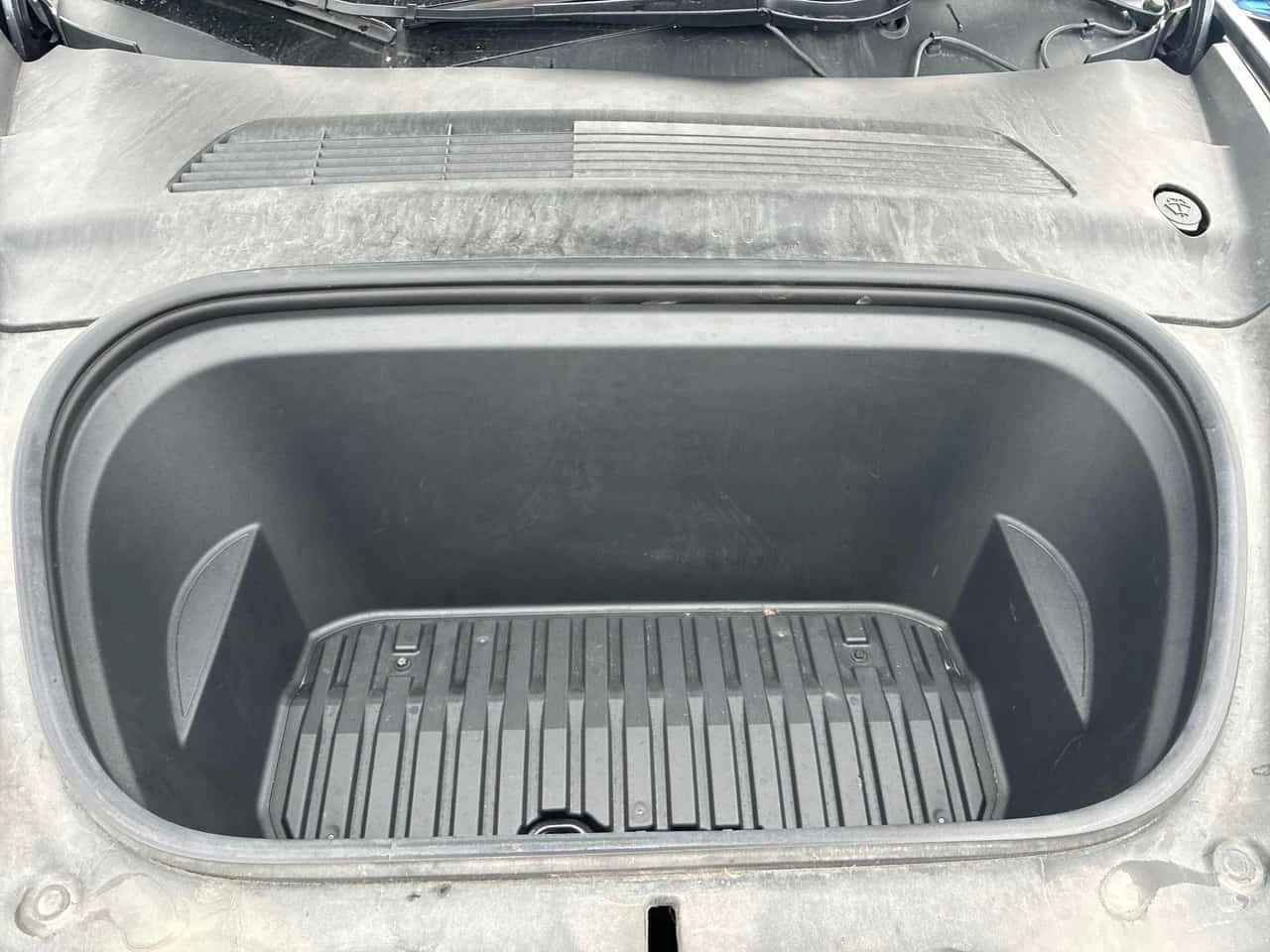 Tesla Model Y * Long Range * CARFAX * ПРЕДСТАВИТЕЛСТВО * , снимка 11 - Автомобили и джипове - 56691198