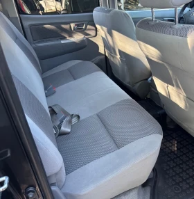 Toyota Hilux 2.5 D-4D, снимка 11
