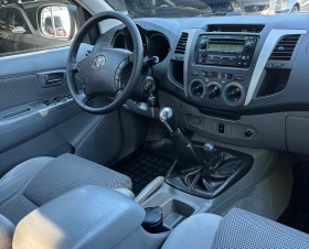 Toyota Hilux 2.5 D-4D, снимка 12