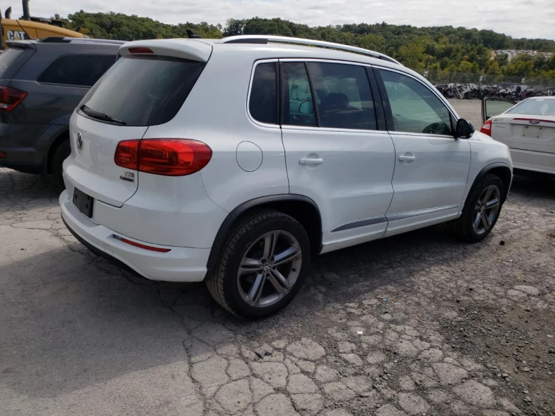 VW Tiguan, снимка 6 - Автомобили и джипове - 49304701