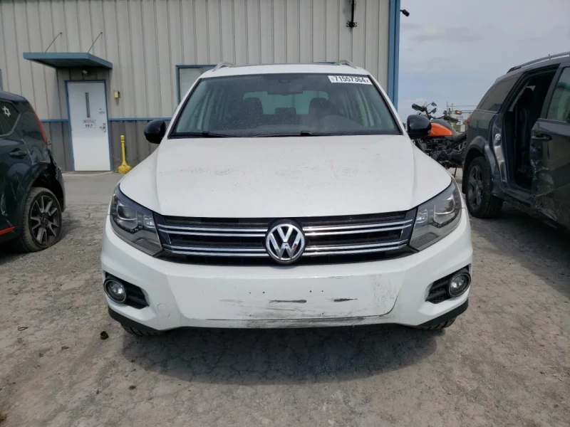 VW Tiguan, снимка 2 - Автомобили и джипове - 49304701