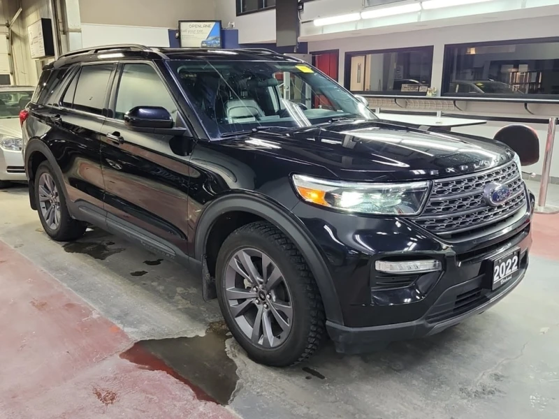 Ford Explorer 2022 XLT 4WD * БЕЗ ПЪРВОНАЧАЛНА ВНОСКА* , снимка 2 - Автомобили и джипове - 52813532