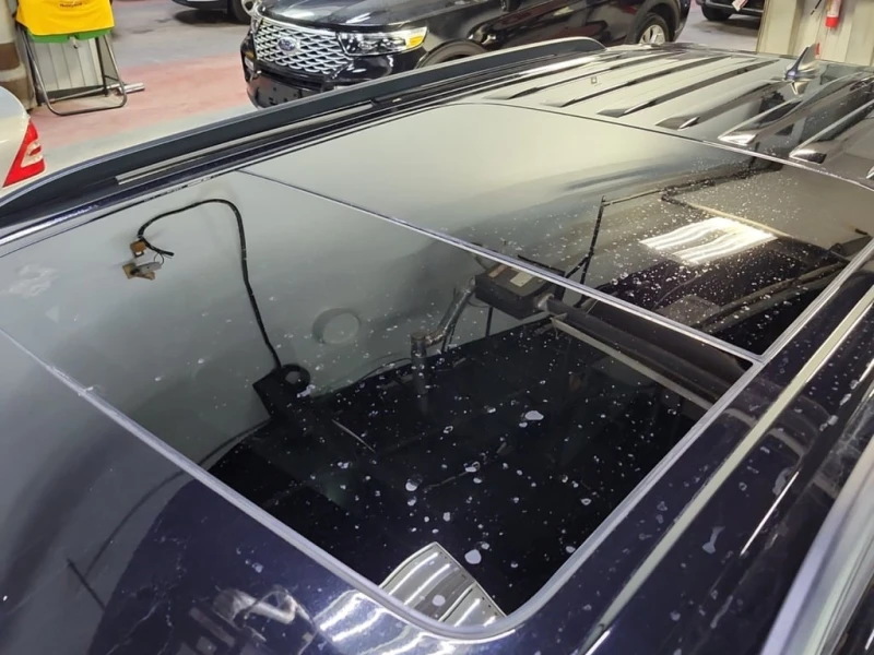 Ford Explorer 2022 XLT 4WD * БЕЗ ПЪРВОНАЧАЛНА ВНОСКА* , снимка 12 - Автомобили и джипове - 52813532