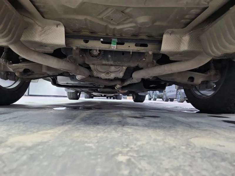 Ford Explorer 2022 XLT 4WD * БЕЗ ПЪРВОНАЧАЛНА ВНОСКА* , снимка 14 - Автомобили и джипове - 52813532